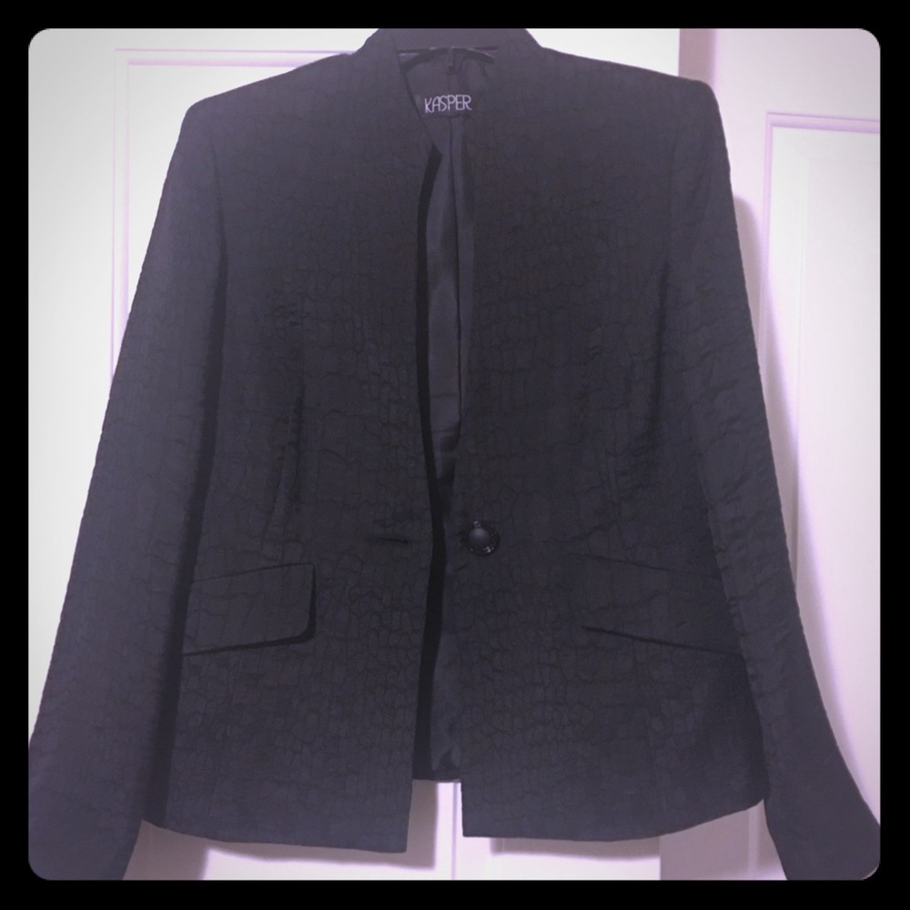 Black print blazer